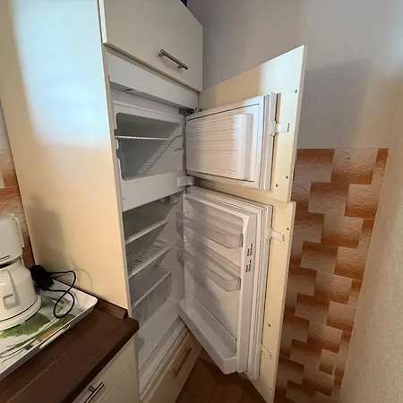 Benzia Apartament Marina