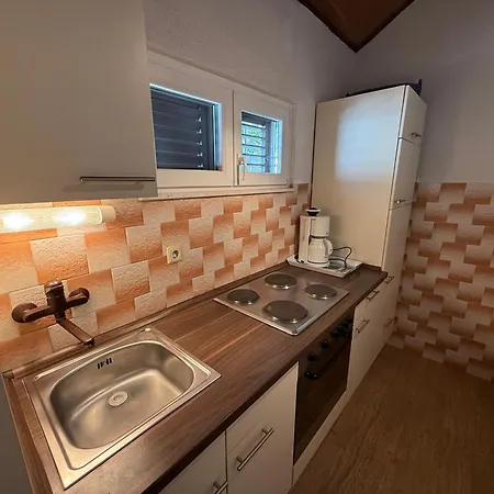 Lägenhet Benzia Marina