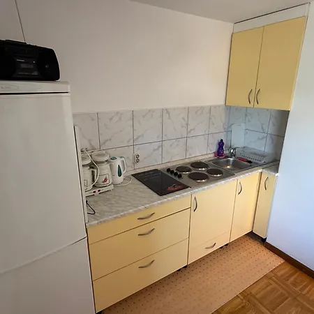 Lägenhet Benzia *